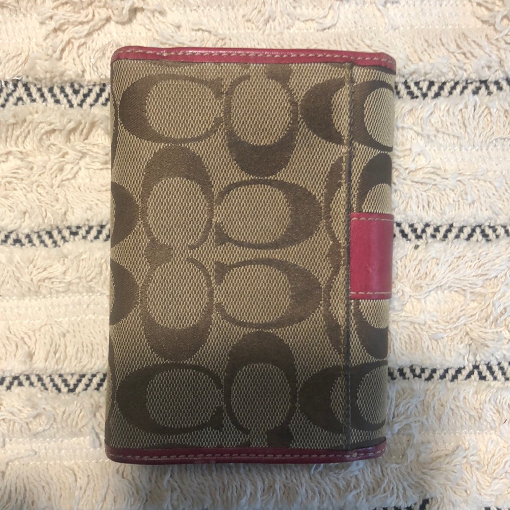 Coach Wallet - Picture 3 of 3